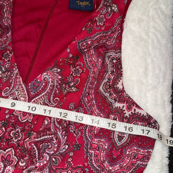 Just...Taylor Red Paisley Midi Dress Size 10 - Picture 6 of 8